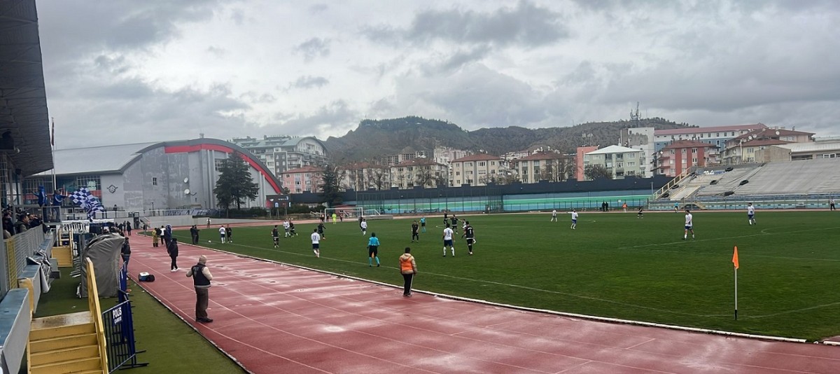 Bartınspor Lider Deplasmanında Ağır Yenilgi Aldı