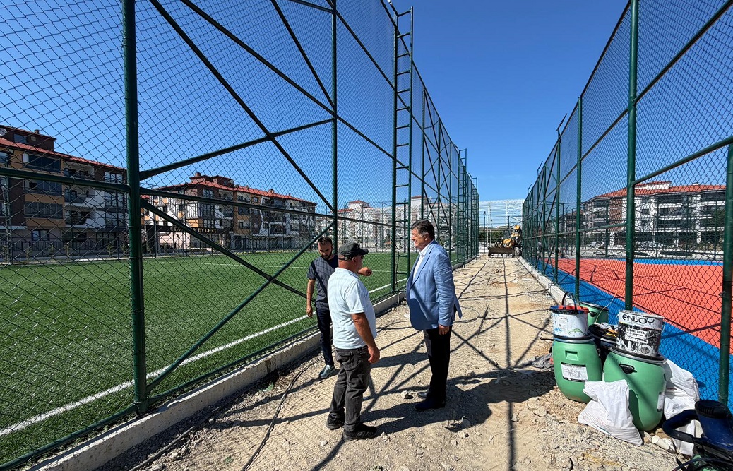Kemerköprü Spor Kompleksi Açılışa Hazırlanıyor