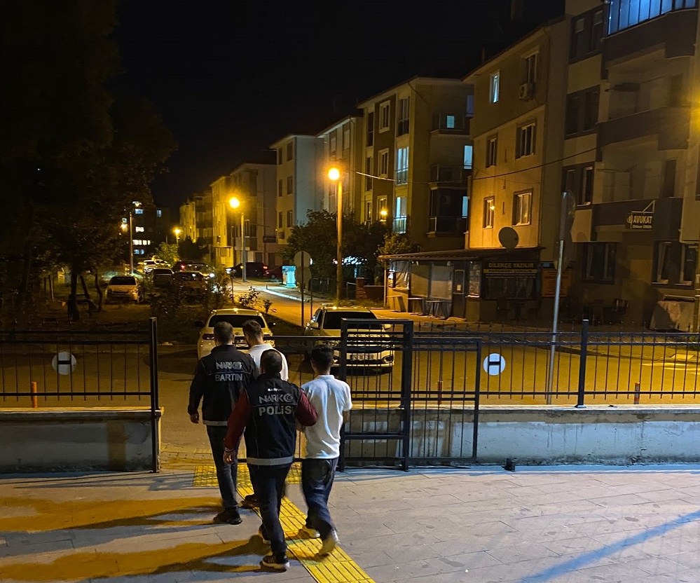 Bartın’da Uyuşturucu Operasyonu: 2 Tutuklama